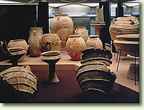 Thapsos ceramiche età del Bronzo. Epoca tra il 1500 a.C. e il 1200 a.C.  